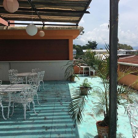 Hotel Juros Catemaco Bagian luar foto