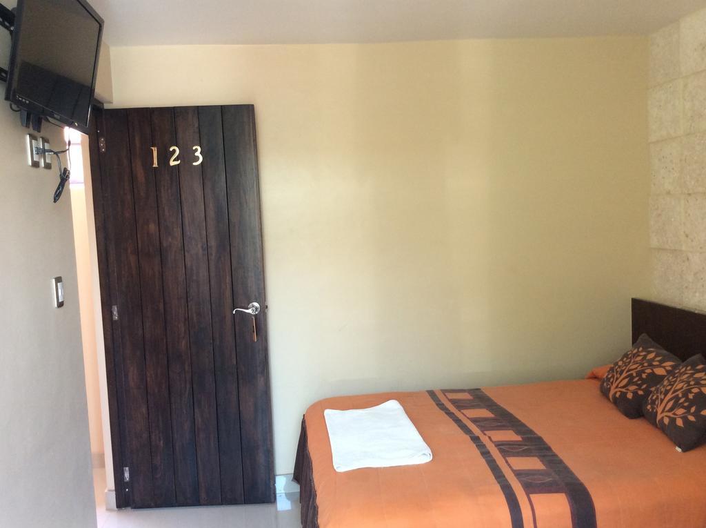 Hotel Juros Catemaco Bagian luar foto