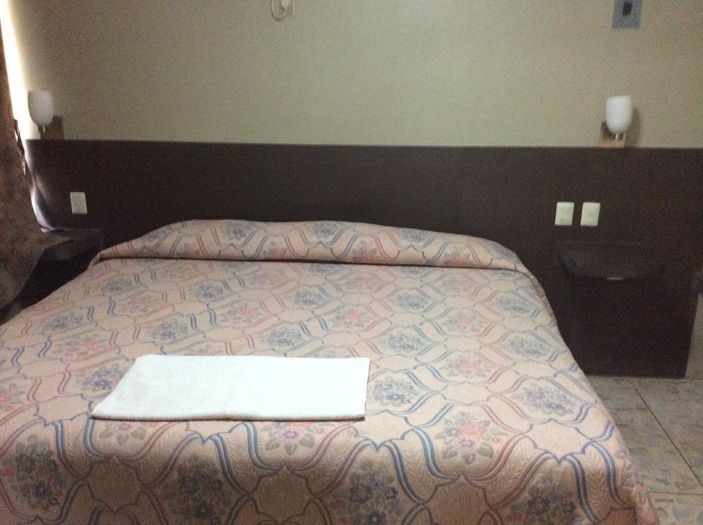 Hotel Juros Catemaco Ruang foto